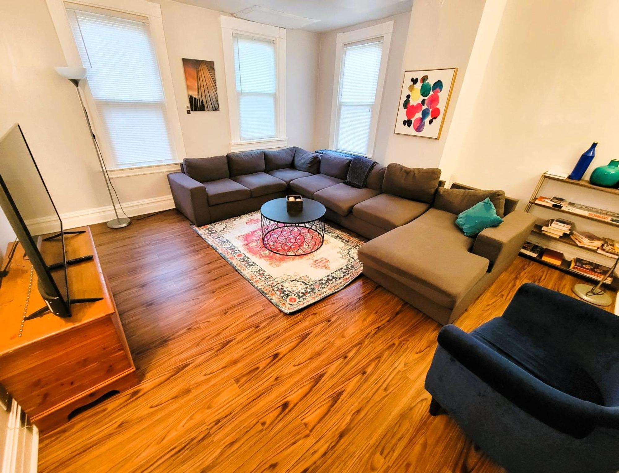 Apartamento 3 Bedroom - Off Street Parking - Amazing View Nearby
